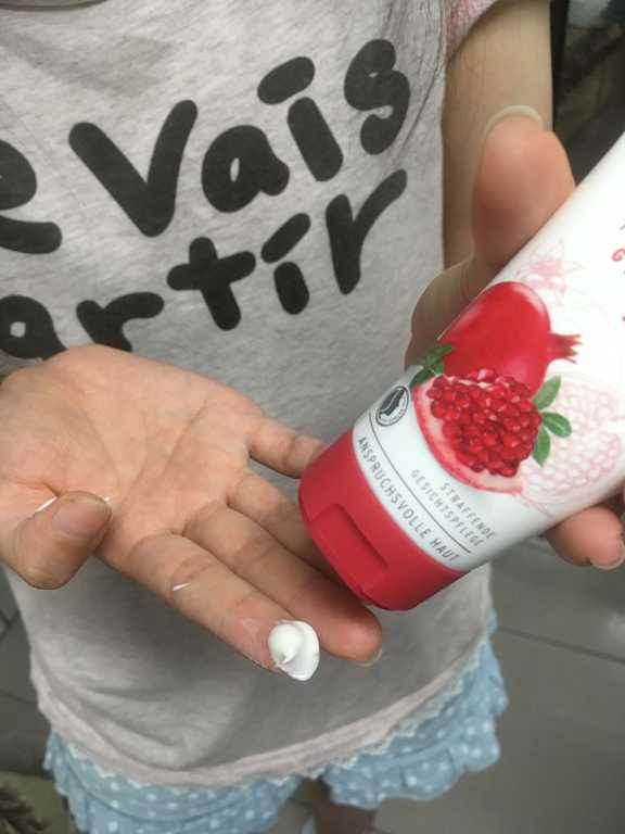 CosNature有機紅石榴霜