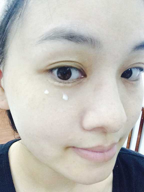 CosNature有機紅石榴緊緻拉提眼霜