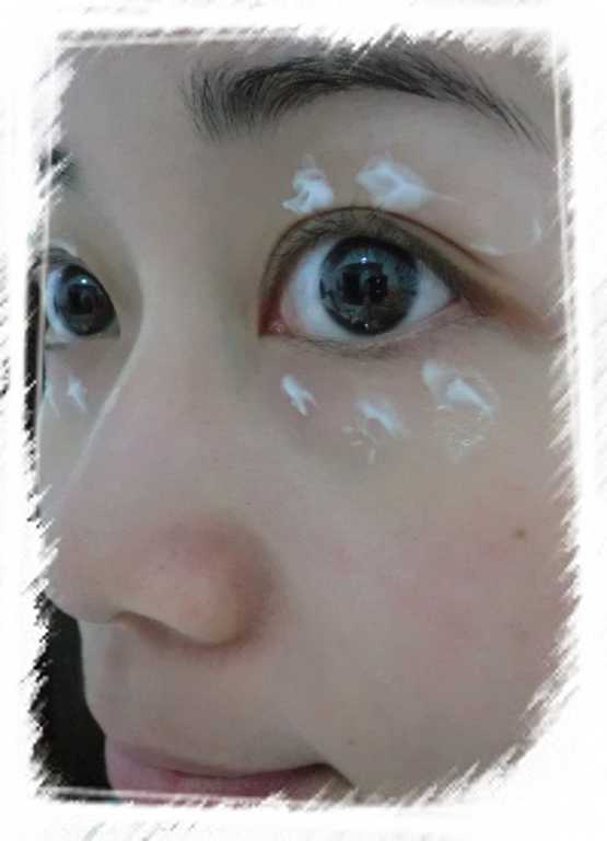 CosNature有機紅石榴緊緻拉提眼霜