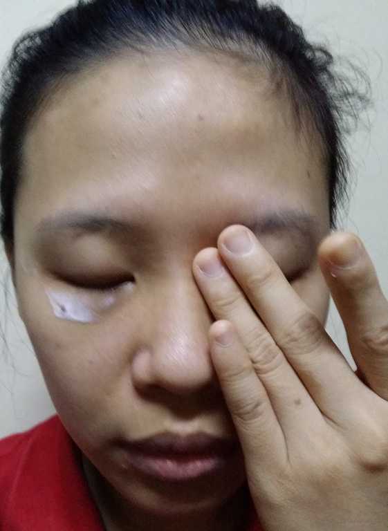 CosNature有機紅石榴緊緻拉提眼霜