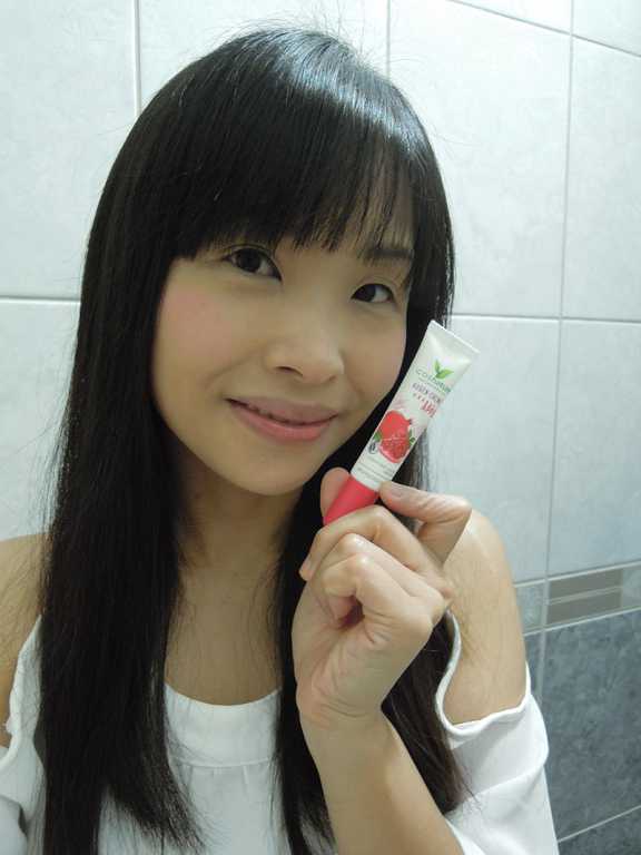 CosNature有機紅石榴緊緻拉提眼霜