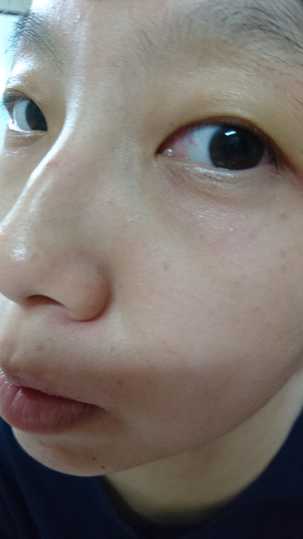 CosNature有機紅石榴緊緻拉提眼霜