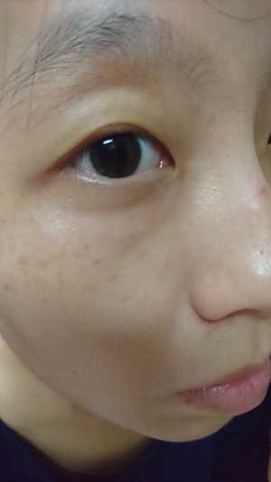 CosNature有機紅石榴緊緻拉提眼霜