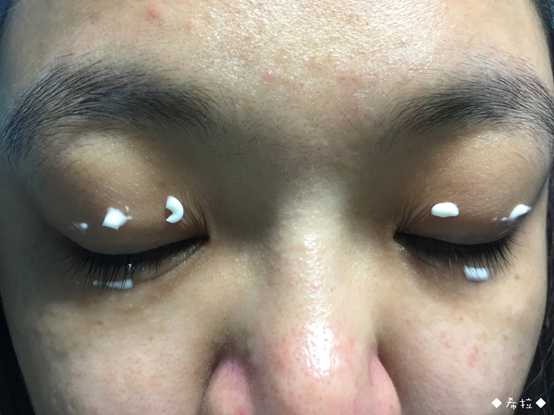 CosNature有機紅石榴緊緻拉提眼霜