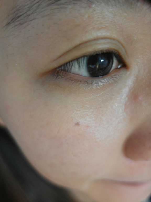 CosNature有機紅石榴緊緻拉提眼霜