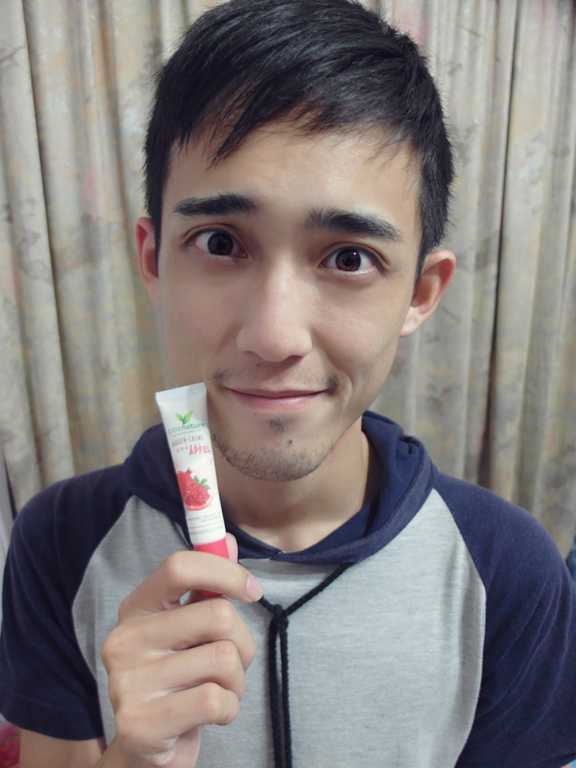 CosNature有機紅石榴緊緻拉提眼霜