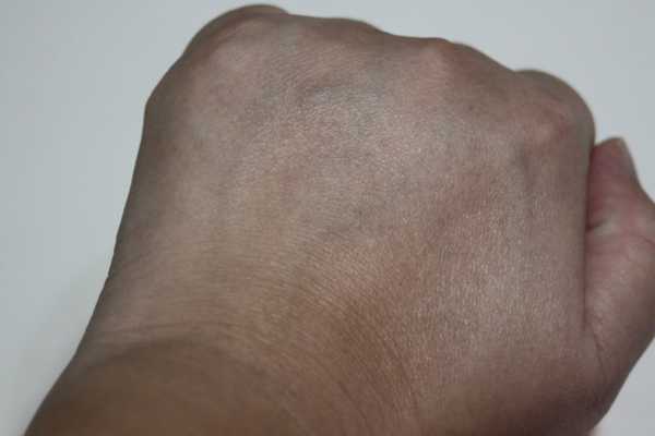 CosNature有機紅石榴緊緻拉提眼霜