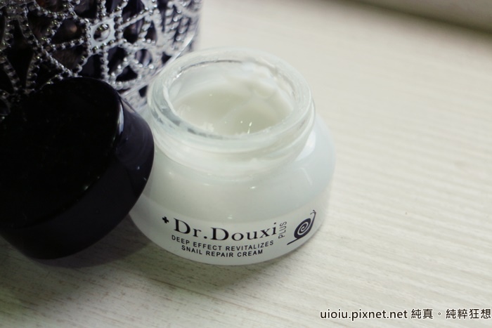 Dr.Douxi朵璽頂級修護蝸牛霜015.JPG