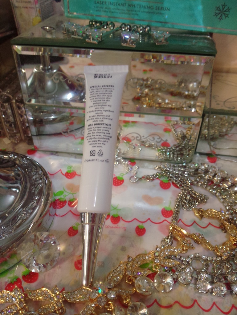 朵璽XIN NI SUNG激光瞬效美白精華