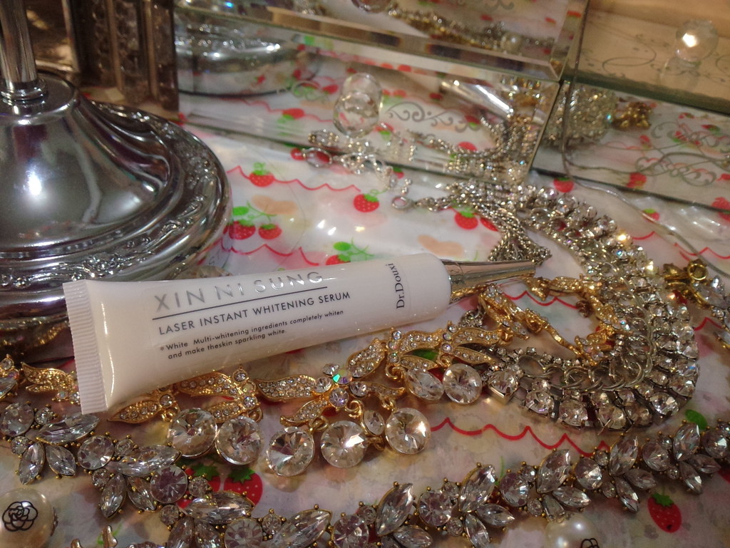 朵璽XIN NI SUNG激光瞬效美白精華