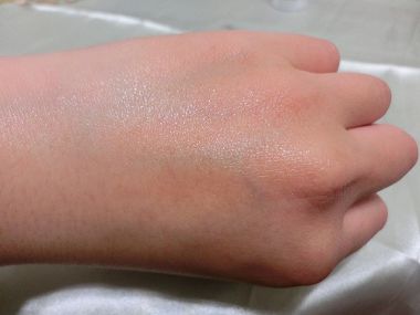 賽萊斯角鯊分子酊保濕精華乳5%：忽冷忽熱就是要做更好的保濕~賽萊斯&quot;角鯊分子酊保濕精華乳5％