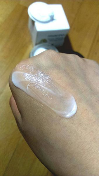 法蘭西娜極緻煥白頂級乳霜