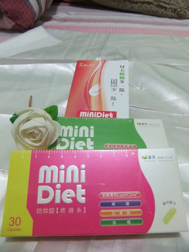 康萃迷妳錠燃燒舒暢系列：【女人知己】康萃迷妳錠燃燒舒暢系列組