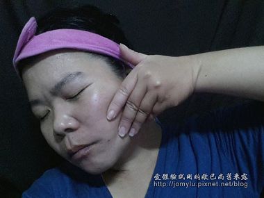 一覺醒來皮膚就變得不一樣的琺頌高效保濕氣色晚安膜櫻花柑橘