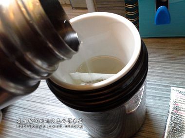 粉嫩好氣色桃花朵朵開的艾菲莉粉戀桃花花茶飲