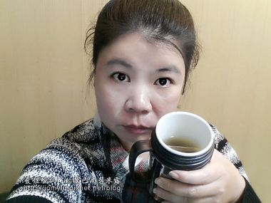 粉嫩好氣色桃花朵朵開的艾菲莉粉戀桃花花茶飲