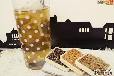 戀桃花花茶飲010.JPG