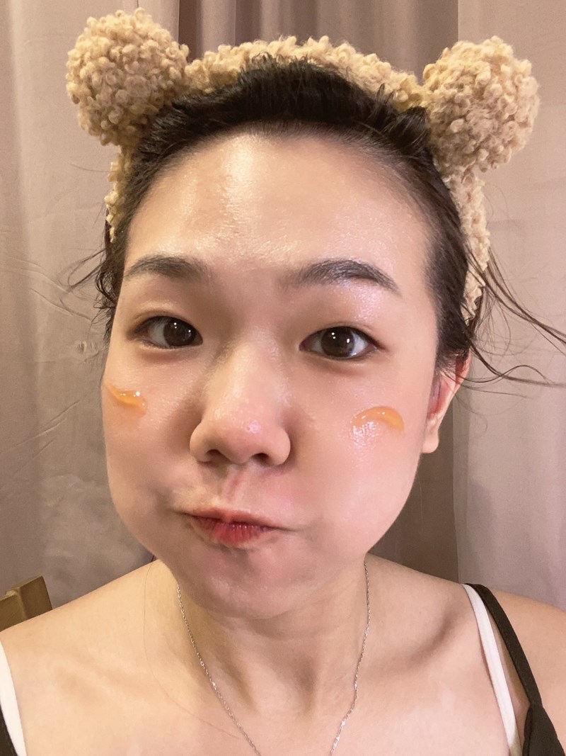 發現保養界的純素寶藏!PEZRI派翠 17胜肽緊塑活顏水凝露 試用