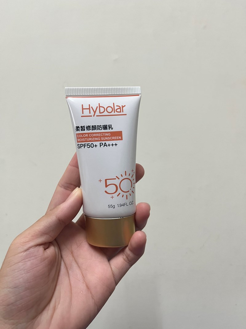 夏天的防曬該怎麼選呢!! 選Hybolar柔皙修顏防曬乳準沒 試用