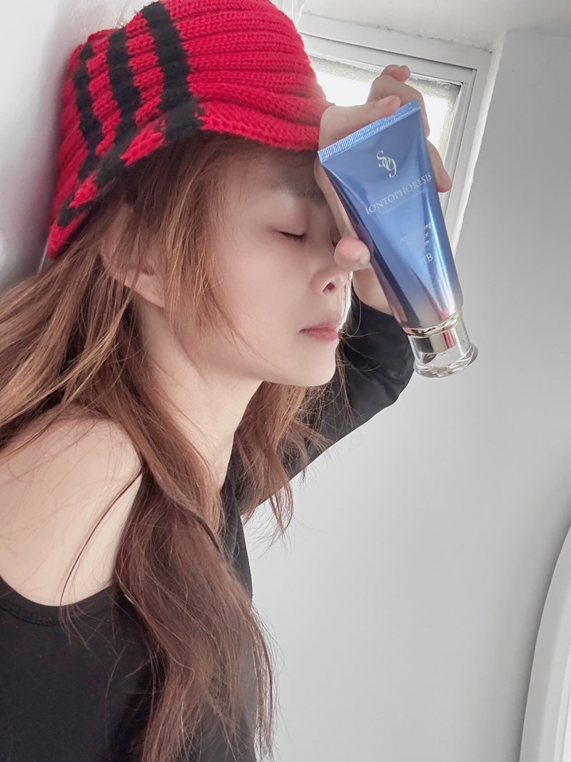 延緩/防止肌膚老化就靠他【全球國際童顏美肌 1B號 黃荊葉超 試用