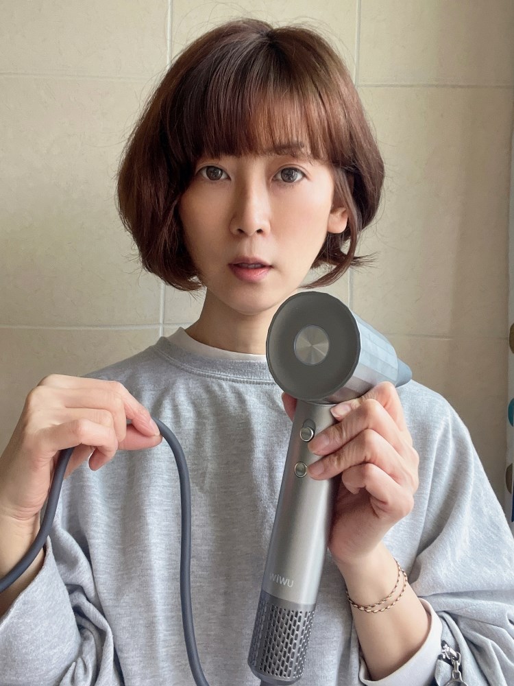 女人知己試用大隊,口碑行銷,部落客行銷,WiWU負離子高速吹風機,高速負離子吹風機推薦,護髮吹風機負離子,快速乾髮負離子吹風機,吹風機推薦護髮效果,吹風機旅行便攜款,靜音高速吹風機,頭髮快乾吹風機推薦,負離子吹風機直髮/捲髮適用,吹風機品牌性價比推薦,美髮師專用吹風機,沙龍級高速吹風機,吹風機熱風護髮科技,WiWU家用專業吹風機,吹風機快速乾髮神器,吹風機CP值高推薦,吹風機排行榜2024,離子吹風機溫和護髮