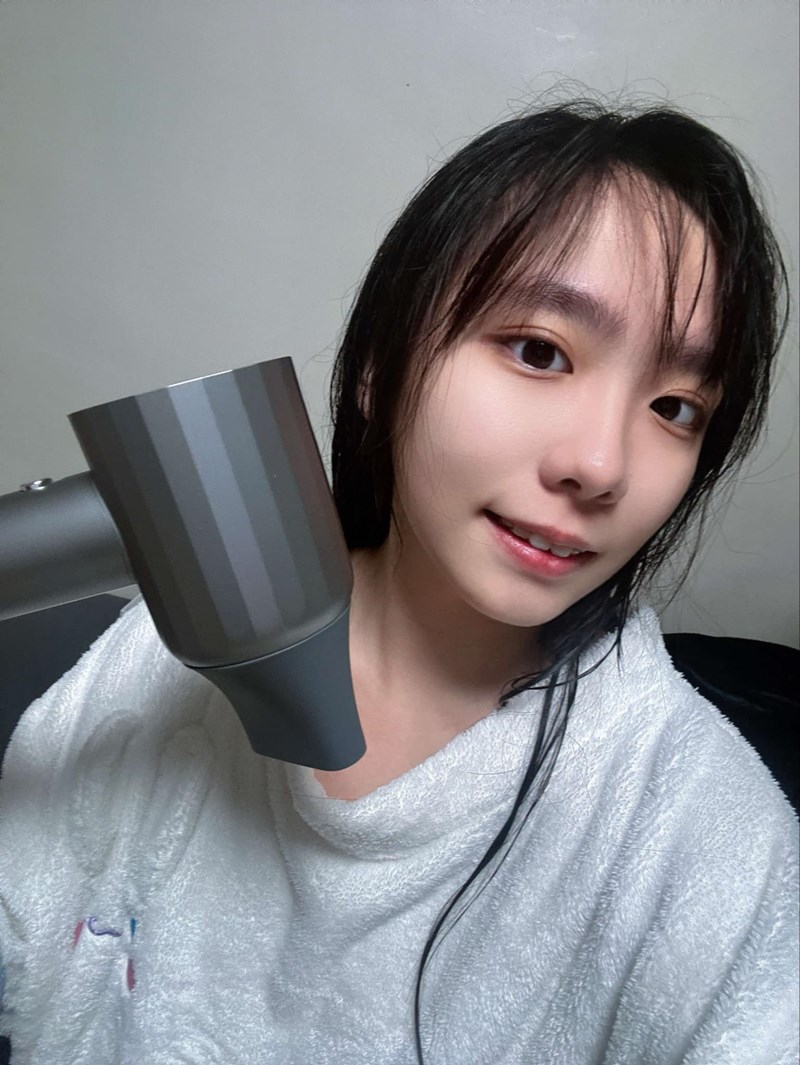 女人知己試用大隊,口碑行銷,部落客行銷,WiWU負離子高速吹風機,高速負離子吹風機推薦,護髮吹風機負離子,快速乾髮負離子吹風機,吹風機推薦護髮效果,吹風機旅行便攜款,靜音高速吹風機,頭髮快乾吹風機推薦,負離子吹風機直髮/捲髮適用,吹風機品牌性價比推薦,美髮師專用吹風機,沙龍級高速吹風機,吹風機熱風護髮科技,WiWU家用專業吹風機,吹風機快速乾髮神器,吹風機CP值高推薦,吹風機排行榜2024,離子吹風機溫和護髮