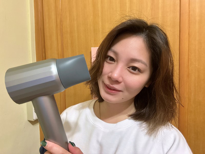 女人知己試用大隊,口碑行銷,部落客行銷,WiWU負離子高速吹風機,高速負離子吹風機推薦,護髮吹風機負離子,快速乾髮負離子吹風機,吹風機推薦護髮效果,吹風機旅行便攜款,靜音高速吹風機,頭髮快乾吹風機推薦,負離子吹風機直髮/捲髮適用,吹風機品牌性價比推薦,美髮師專用吹風機,沙龍級高速吹風機,吹風機熱風護髮科技,WiWU家用專業吹風機,吹風機快速乾髮神器,吹風機CP值高推薦,吹風機排行榜2024,離子吹風機溫和護髮