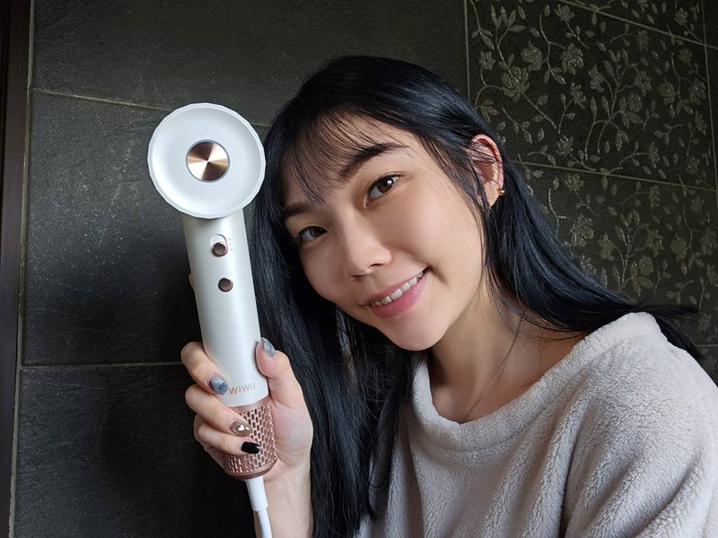 女人知己試用大隊,口碑行銷,部落客行銷,WiWU負離子高速吹風機,高速負離子吹風機推薦,護髮吹風機負離子,快速乾髮負離子吹風機,吹風機推薦護髮效果,吹風機旅行便攜款,靜音高速吹風機,頭髮快乾吹風機推薦,負離子吹風機直髮/捲髮適用,吹風機品牌性價比推薦,美髮師專用吹風機,沙龍級高速吹風機,吹風機熱風護髮科技,WiWU家用專業吹風機,吹風機快速乾髮神器,吹風機CP值高推薦,吹風機排行榜2024,離子吹風機溫和護髮