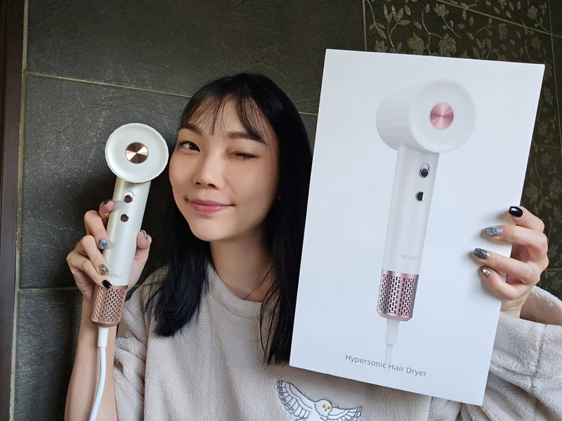 女人知己試用大隊,口碑行銷,部落客行銷,WiWU負離子高速吹風機,高速負離子吹風機推薦,護髮吹風機負離子,快速乾髮負離子吹風機,吹風機推薦護髮效果,吹風機旅行便攜款,靜音高速吹風機,頭髮快乾吹風機推薦,負離子吹風機直髮/捲髮適用,吹風機品牌性價比推薦,美髮師專用吹風機,沙龍級高速吹風機,吹風機熱風護髮科技,WiWU家用專業吹風機,吹風機快速乾髮神器,吹風機CP值高推薦,吹風機排行榜2024,離子吹風機溫和護髮