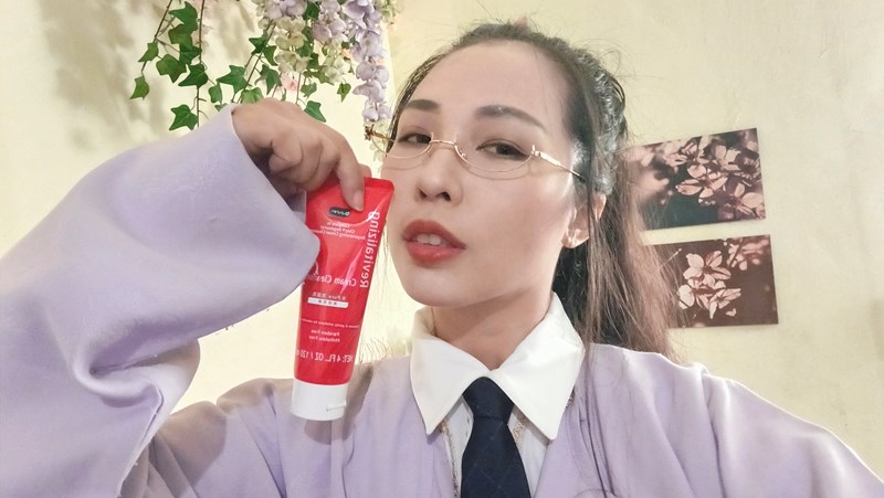 【保養】小資族福利｜保濕緊緻提亮「b.pure 高效緊緻洗面