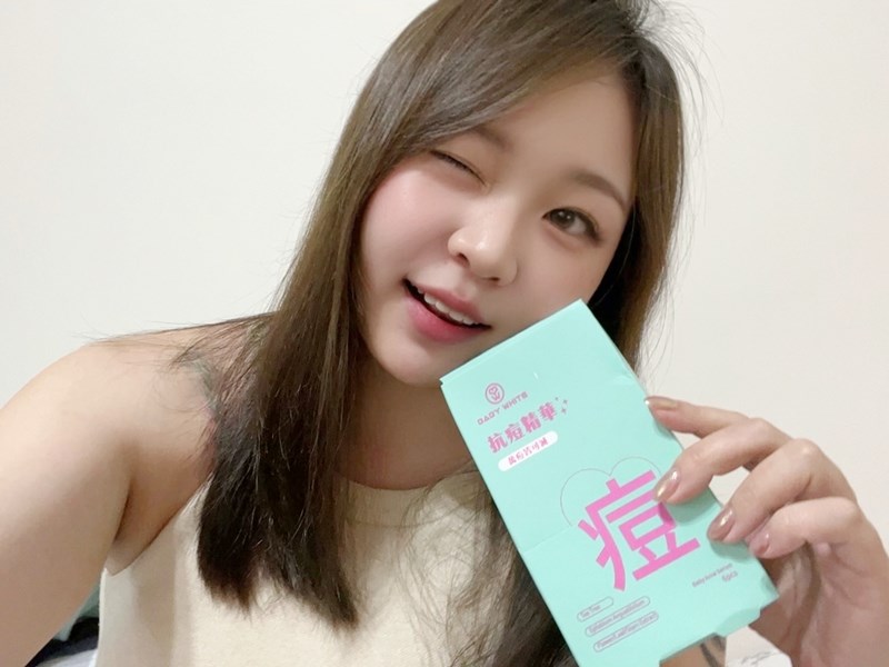 女人知己試用大隊,口碑行銷,部落客行銷,babywhite美白精華,babywhite精華評價,babywhite7大問題精華,配方有保濕基礎,吸收超快,開架保濕推薦,好用精華液,妝前保養推薦,台灣保養品推薦