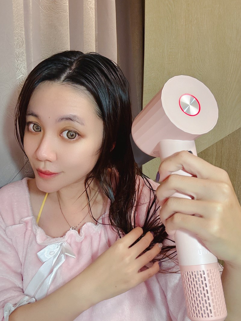 女人知己試用大隊,口碑行銷,部落客行銷,WiWU負離子高速吹風機,高速負離子吹風機推薦,護髮吹風機負離子,快速乾髮負離子吹風機,吹風機推薦護髮效果,吹風機旅行便攜款,靜音高速吹風機,頭髮快乾吹風機推薦,負離子吹風機直髮/捲髮適用,吹風機品牌性價比推薦,美髮師專用吹風機,沙龍級高速吹風機,吹風機熱風護髮科技,WiWU家用專業吹風機,吹風機快速乾髮神器,吹風機CP值高推薦,吹風機排行榜2024,離子吹風機溫和護髮