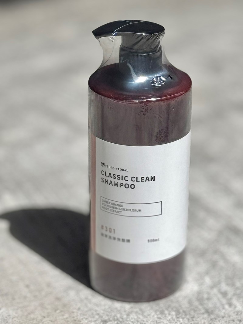 Flora Floral花葉純萃洗淨洗髮精 使用評價|頭皮清 試用