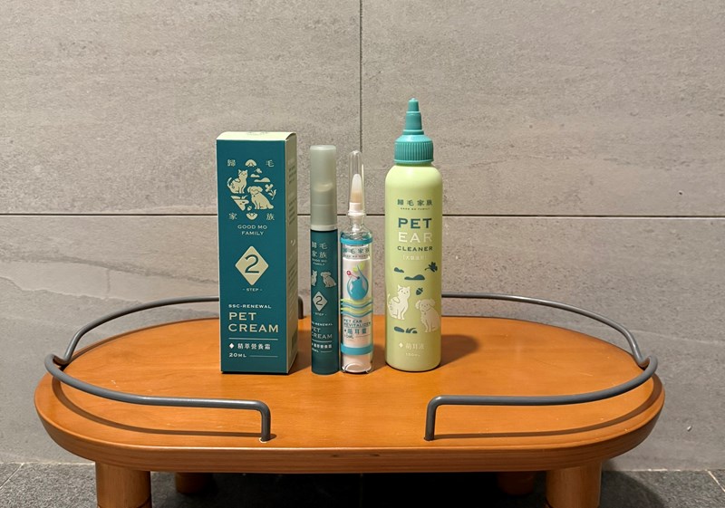 女人知己試用大隊,口碑行銷,部落客行銷,歸毛家族,歸毛家族萌耳液,歸毛家族萌耳靈,Goodmofamily歸毛家族 寵物萌耳保衛組,歸毛家族 萌耳保衛組,萌耳液,萌耳靈,精萃營養霜,耳道營養保護力,平衡耳道內油脂分泌,無抗生素,無類固醇,神經醯胺,歐盟有機認證成分,19種綜合胺基酸,榮獲SNQ國家認證,上萬毛爸媽見證,3週幫助耳道健康