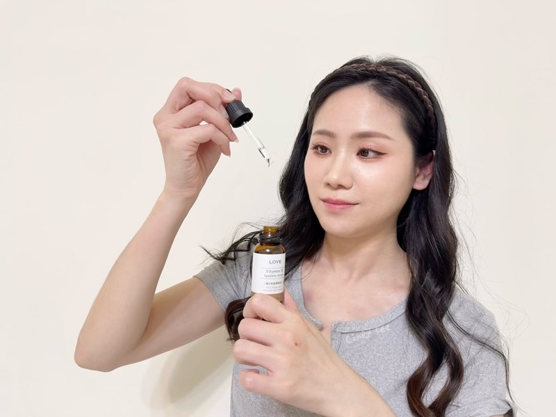 [保養]極浸水嫩早C晚A【LOYE樂妍維C酵母精華乳+維A角
