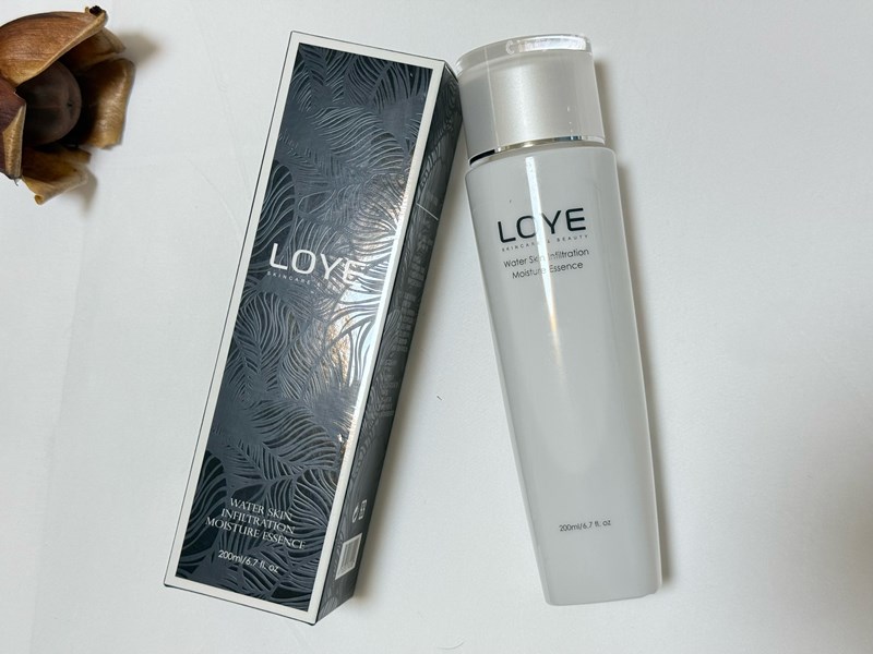 [保養]極浸水嫩早C晚A【LOYE樂妍維C酵母精華乳+維A角