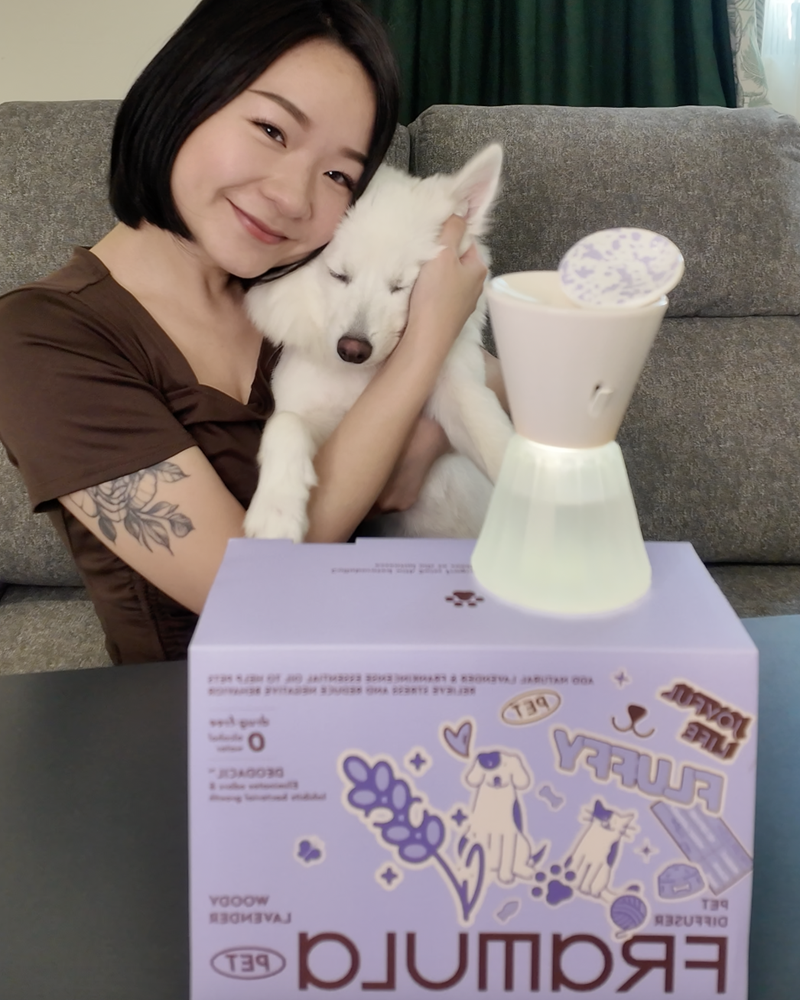 女人知己試用大隊,口碑行銷,部落客行銷,FRAMULA芬乘 寵物香氛儀套裝組,寵物香氛儀,芬乘FRAMULA,寵物去味神器,寵物環保香氛,精油香氛,無酒精香氛儀,寵物異味控制,高質感香氛儀,毛孩居家香氛,低音靜音香氛機,毛孩精緻生活
