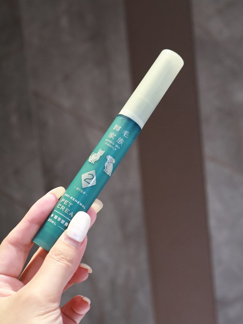 女人知己試用大隊,口碑行銷,部落客行銷,歸毛家族,歸毛家族萌耳液,歸毛家族萌耳靈,Goodmofamily歸毛家族 寵物萌耳保衛組,歸毛家族 萌耳保衛組,萌耳液,萌耳靈,精萃營養霜,耳道營養保護力,平衡耳道內油脂分泌,無抗生素,無類固醇,神經醯胺,歐盟有機認證成分,19種綜合胺基酸,榮獲SNQ國家認證,上萬毛爸媽見證,3週幫助耳道健康