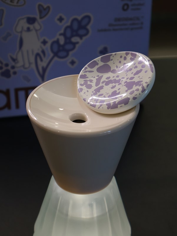 女人知己試用大隊,口碑行銷,部落客行銷,FRAMULA芬乘 寵物香氛儀套裝組,寵物香氛儀,芬乘FRAMULA,寵物去味神器,寵物環保香氛,精油香氛,無酒精香氛儀,寵物異味控制,高質感香氛儀,毛孩居家香氛,低音靜音香氛機,毛孩精緻生活