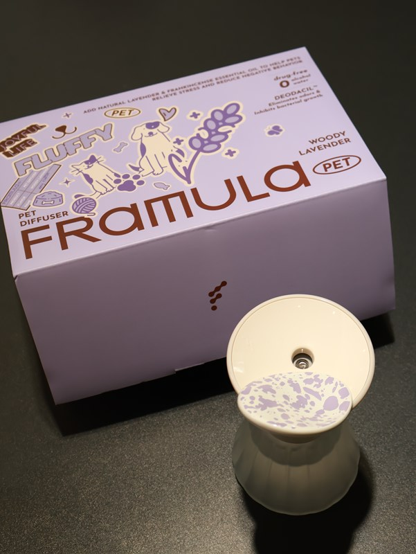 女人知己試用大隊,口碑行銷,部落客行銷,FRAMULA芬乘 寵物香氛儀套裝組,寵物香氛儀,芬乘FRAMULA,寵物去味神器,寵物環保香氛,精油香氛,無酒精香氛儀,寵物異味控制,高質感香氛儀,毛孩居家香氛,低音靜音香氛機,毛孩精緻生活