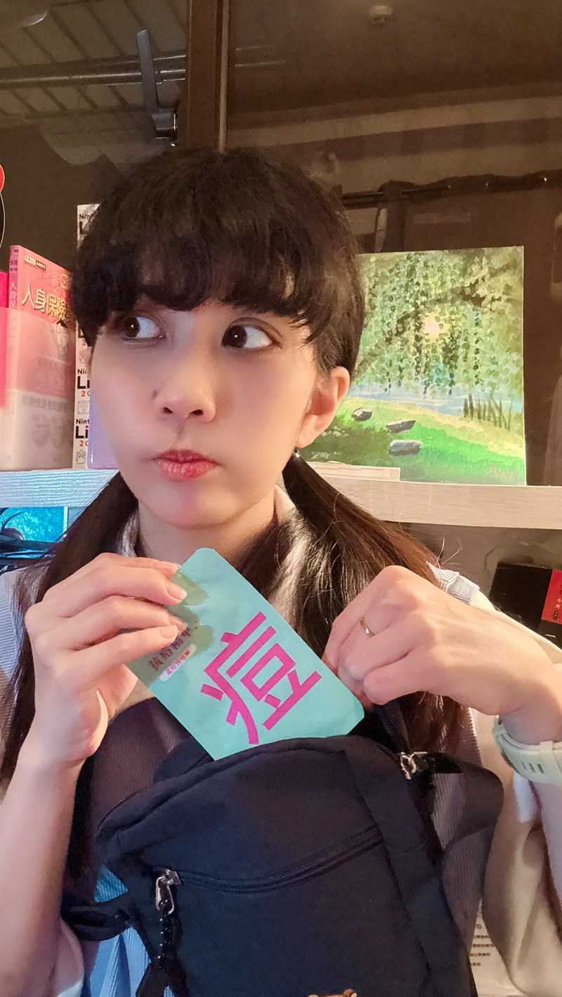 女人知己試用大隊,口碑行銷,部落客行銷,babywhite美白精華,babywhite精華評價,babywhite7大問題精華,配方有保濕基礎,吸收超快,開架保濕推薦,好用精華液,妝前保養推薦,台灣保養品推薦