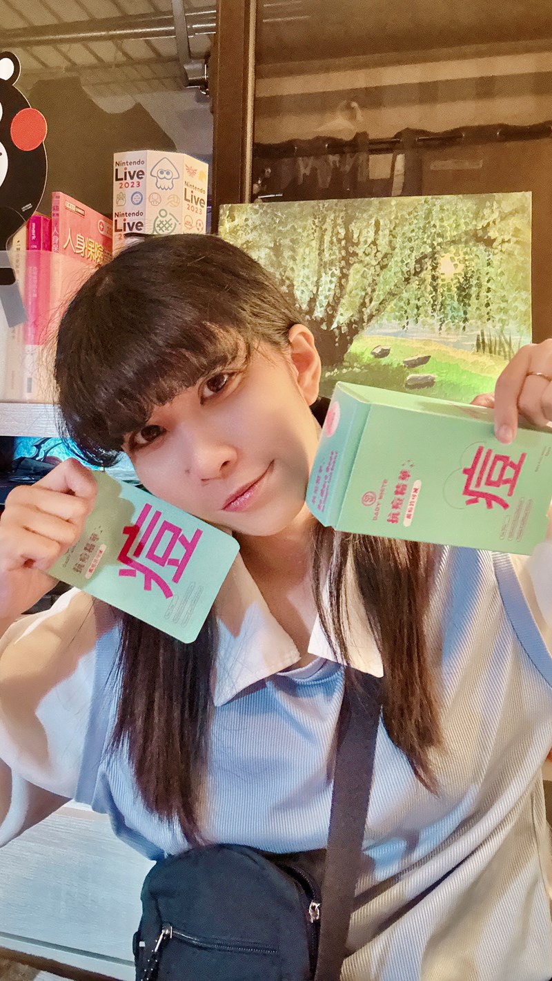 女人知己試用大隊,口碑行銷,部落客行銷,babywhite美白精華,babywhite精華評價,babywhite7大問題精華,配方有保濕基礎,吸收超快,開架保濕推薦,好用精華液,妝前保養推薦,台灣保養品推薦