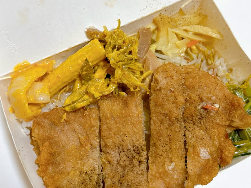 [美食]超好吃泡菜小姐【黃金泡菜、黃金玉米筍、黃金海帶絲、黃