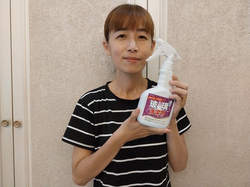 浴室清潔好物開箱!化工小妹 浴室清潔四件組 試用