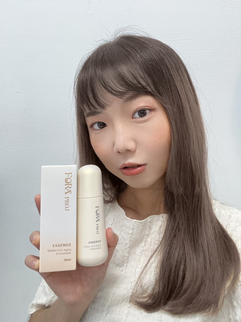 FORA PROJ 丰潤撫紋精華液:少女肌膚天天澎潤透亮的保 試用