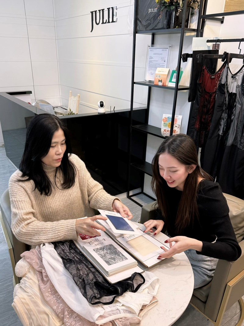 女人知己試用大隊,口碑行銷,部落客行銷,茱莉頂級訂製塑身衣,終身免費改小,30秒塑型衣,量身訂製塑身衣,無彈性材質塑身衣,產後塑身衣,永和塑身衣,副乳,到府量身,塑身衣,內衣