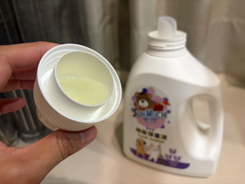 女人知己試用大隊,口碑行銷,部落客行銷,舔食無害,SGS99%抑菌,寵物適用,保加利亞真正薰衣草精油添加,SunMuch熊潔淨,寵物地板清潔劑,植萃地板清潔劑,貓咪,狗狗,寵毛小孩必備,除臭抗菌,柿子酵素添加除臭