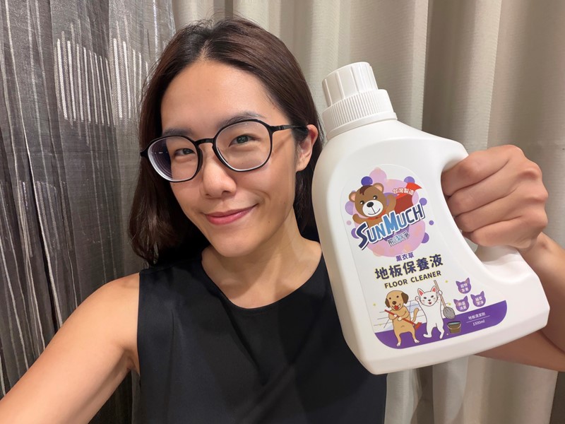 女人知己試用大隊,口碑行銷,部落客行銷,舔食無害,SGS99%抑菌,寵物適用,保加利亞真正薰衣草精油添加,SunMuch熊潔淨,寵物地板清潔劑,植萃地板清潔劑,貓咪,狗狗,寵毛小孩必備,除臭抗菌,柿子酵素添加除臭