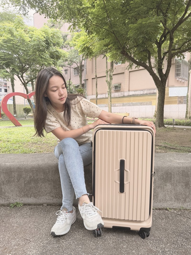 東京職人DONG JING 模組化‧前開旅行箱 |28吋珍珠奶茶色,前開式設計讓旅行收納更順手 - 第14張圖 東京職人DONG JING 模組化‧前開旅行箱 |28吋珍珠奶茶色,前開式設計讓旅行收納更順手