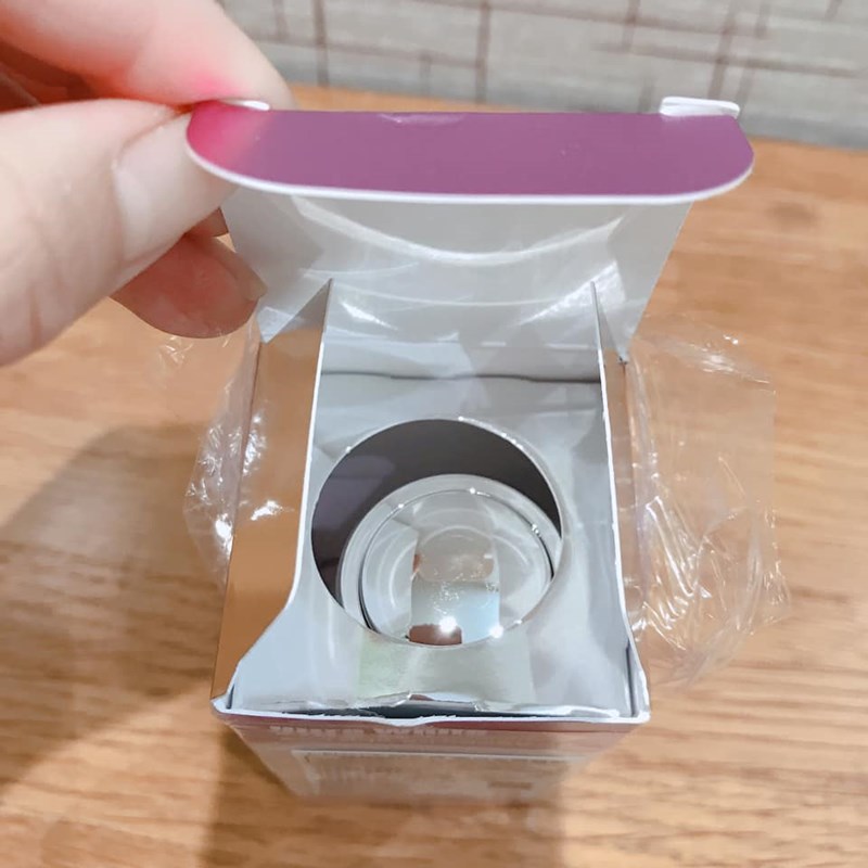 女人知己試用大隊,韓國L'EGERE蘭吉兒光速美白安瓶,韓國蘭吉兒光速美白安瓶,擁有近15年資深醫美背景的韓國科研團隊,研發高品質,安全有效的保養品,提倡精準保養理念,講求保養品用得多不如用得精準,獨家 ARP賦活深導因子,將保養成分更有效運作於肌膚底層,為啟動肌膚光采的鑰匙,光速美白安瓶,ARP賦活深導因子,7天美白,14天淡斑,穀胱甘肽,維他命C磷酸鎂鹽,抑制黑色素,好吸收不黏膩,白天可以用不反黑,很保濕